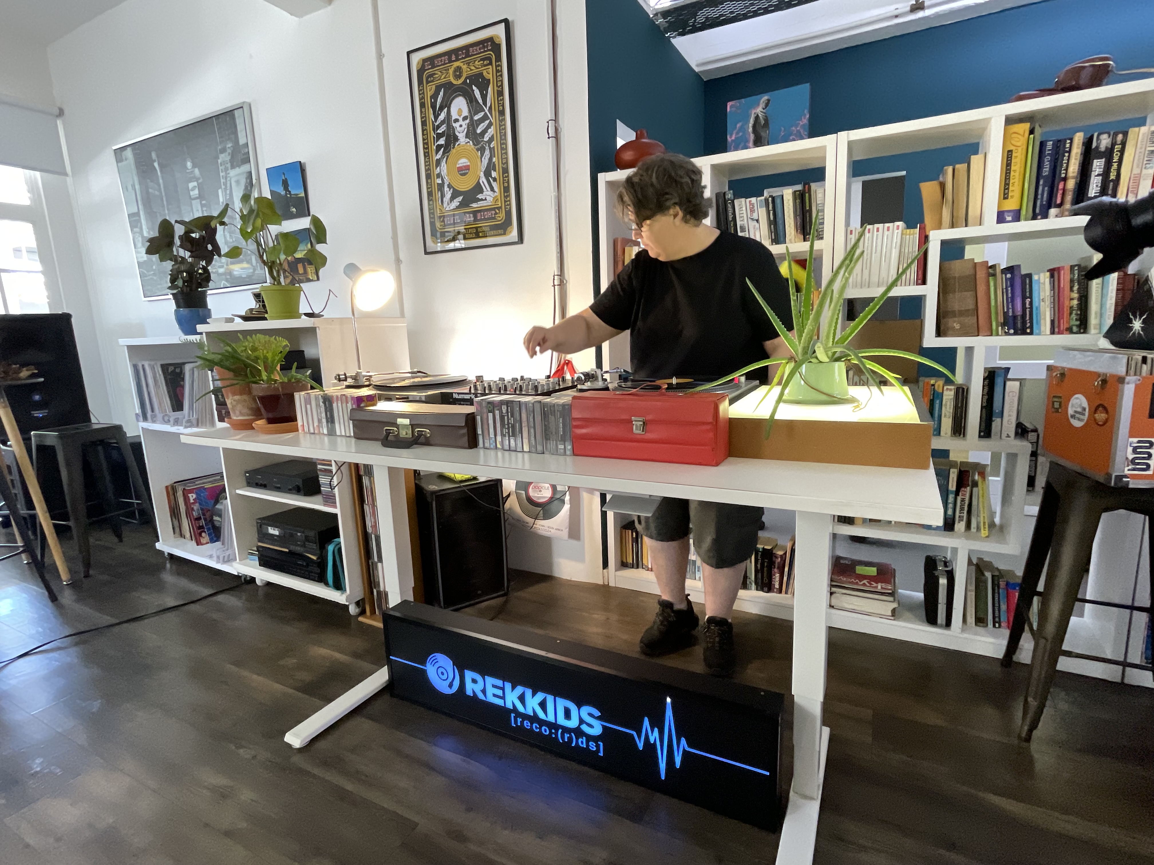 Cape Town Office Launches Exciting Vinyl DJ Live Streaming